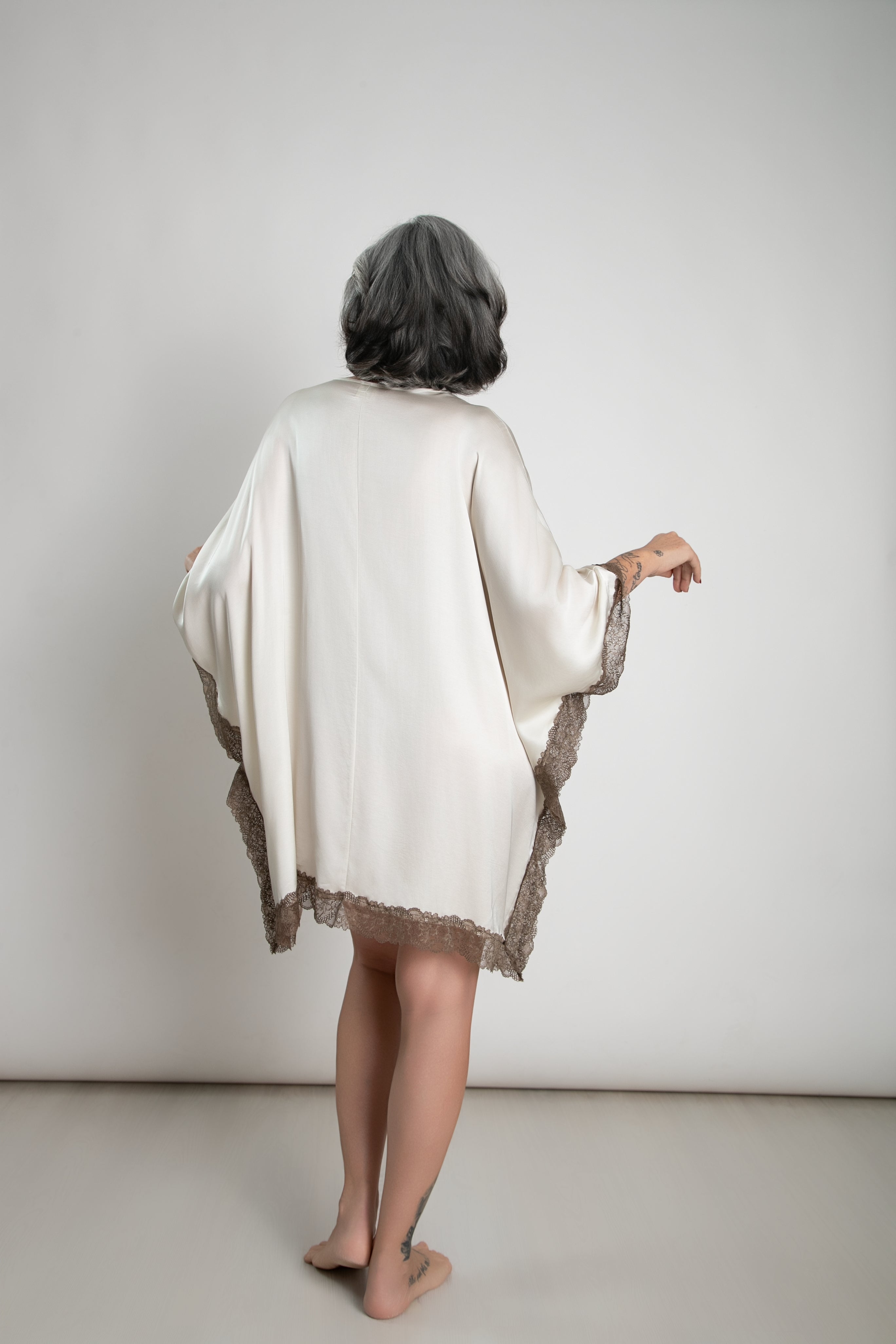 Kimono Mantide Burro